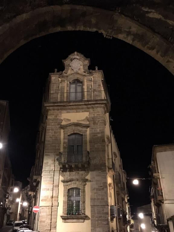Palazzo Sant'Elia Otel Caltagirone Dış mekan fotoğraf